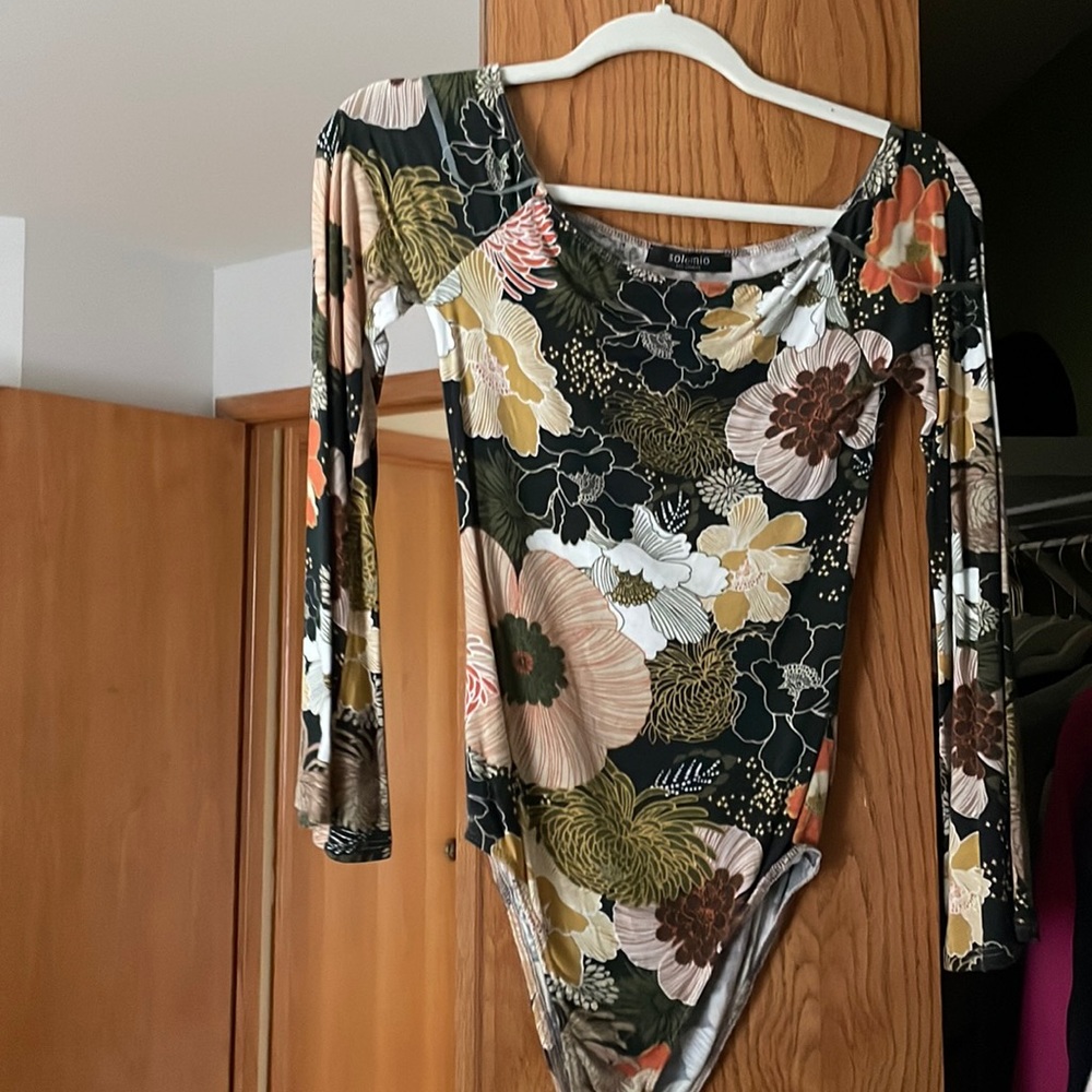 Floral fall bodysuit